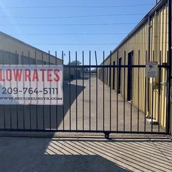Secure Storage Units - 4th Avenue Entrance
