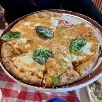 Angelina's - Gluten Free Vodka Drunken Personal Pizza - Italian Near Me - Ambler, Pennsylvania