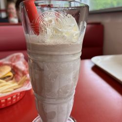 Steak ’n Shake - PAID FULL PRICE, BUT RECEIVED ONLY  2/3rds OF OUR SHAKE.  @$x}^\+~!!!!