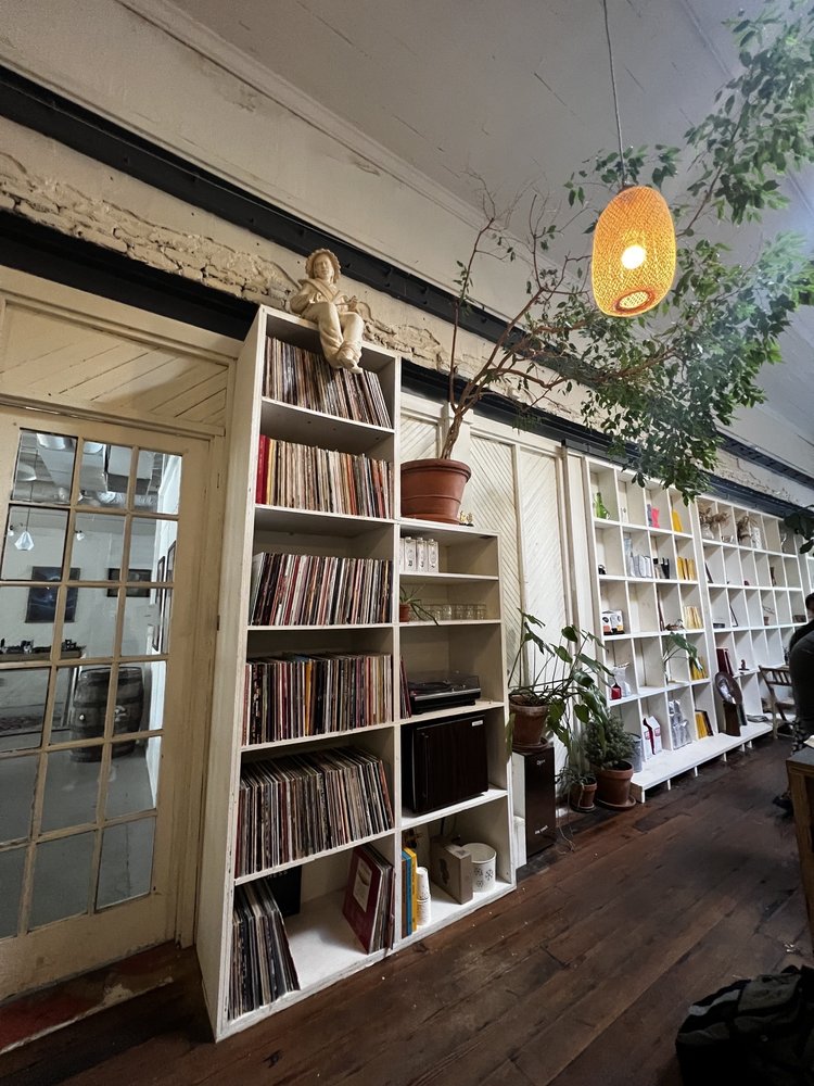 Side Track Coffee Logo