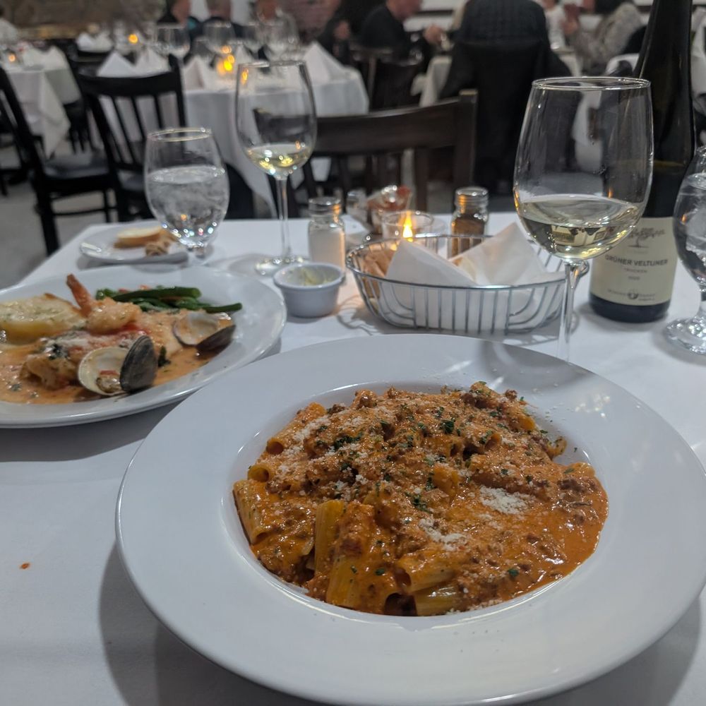 Buona Sera Ristorante - SPRINGFIELD - Italian Near Me - Springfield, Pennsylvania