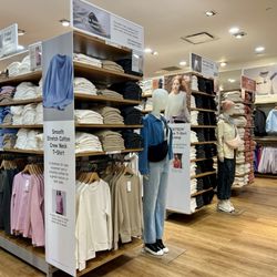 Uniqlo