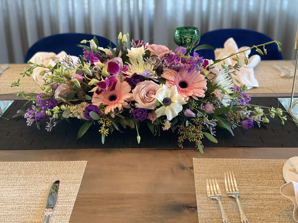 OSBORNE’S FLOWER SHOP Updated September 2024 11 Photos & 13 Reviews 30 Vassar Rd