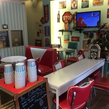 Le Blueboy - Ice Cream & Frozen Yogurt Near Me - Montreal, Quebec
