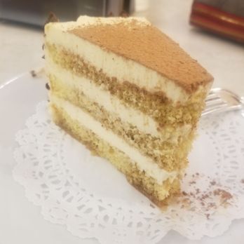 Angelo Brocato - Tiramisu slice - Coffee & Tea Near Me - New Orleans, Louisiana
