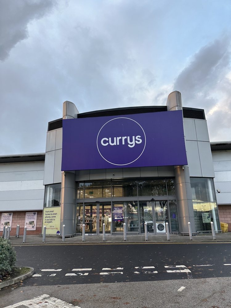CURRYS Updated April 2024 Cheetham Hill Elizabeth Street