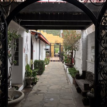 Poco Cielo - Bed & Breakfast Near Me - Baja California, BCN Poco Cielo - Bed & Breakfast Near Me - Baja California, BCN