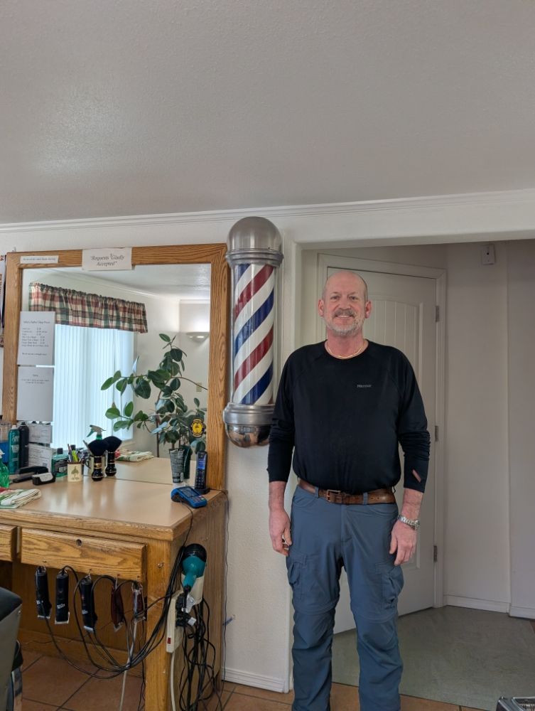 Mike's Barber Shop Logo