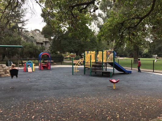 Mosswood Park by null