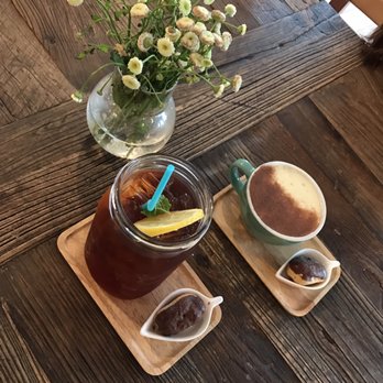 Cafe Maji - Peach iced tea (as an add-on for only $2.50, when it's regularly $4, with an entree item Monday thru Friday) & a sweet potato latte - Coffee & Tea Near Me - Artesia, California