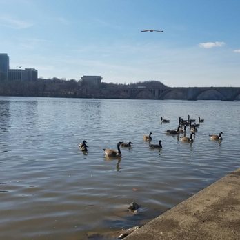 Georgetown Waterfront Park - Parks Near Me - Washington, DC, District of Columbia
