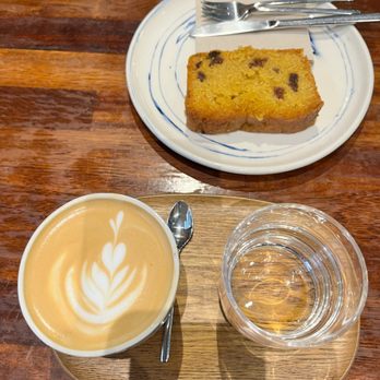 The Fix - Coffee with Milk and Cardamom and Fix Coffee Cake - Coffee & Tea Near Me - Madrid, M The Fix - Coffee with Milk and Cardamom and Fix Coffee Cake - Coffee & Tea Near Me - Madrid, M