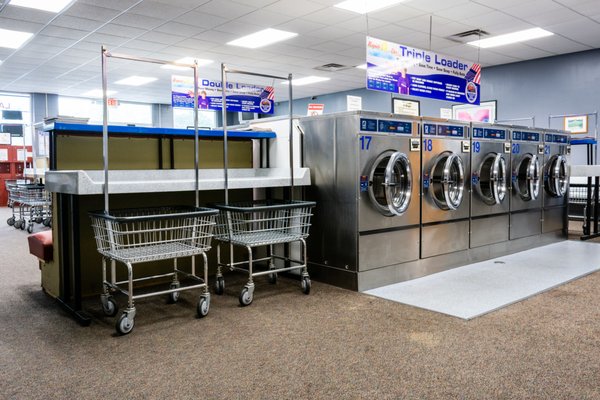 RAPIDS SUDS AND DRY LAUNDROMAT - Updated July 2025 - 16 Photos - 605 S