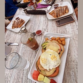 Sidetrack Bar + Grill - Avocado Toast - French Toast - Bloody Mary - American Near Me - Pleasanton, California Sidetrack Bar + Grill - Avocado Toast - French Toast - Bloody Mary - American Near Me - Pleasanton, California