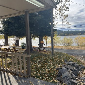 D-MAC's - Lake view outside. - Bars Near Me - Hauser, Idaho D-MAC's - Lake view outside. - Bars Near Me - Hauser, Idaho