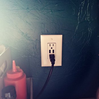Hometown Pub & Grub - Was stoked to see outlet options at several seats in the seating area. - Pubs Near Me - Scotia, New York Hometown Pub & Grub - Was stoked to see outlet options at several seats in the seating area. - Pubs Near Me - Scotia, New York