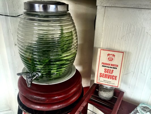 Goto Monster - La Paz, Makati by null