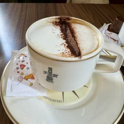 Konditorei-Cafe Hanselmanns - Cappuccino