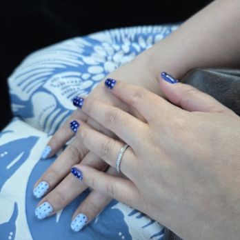 Lavish Nails & Spa - Nail Salons Near Me - Roseville, California