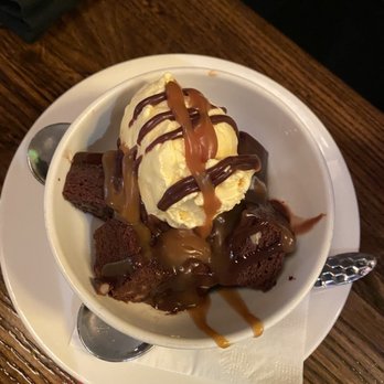 Kona Grill - Omaha - Kid's brownie sundae - New American Near Me - Omaha, Nebraska Kona Grill - Omaha - Kid's brownie sundae - New American Near Me - Omaha, Nebraska