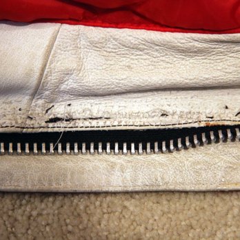 Best Care - Can see 2 color threads,
damage done to leather - Shoe Repair Near Me - Palm Springs, California Best Care - Can see 2 color threads,
damage done to leather - Shoe Repair Near Me - Palm Springs, California