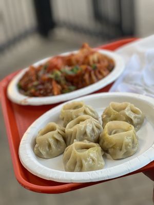 Urban Momo by null