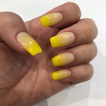 Ciel Nail Lounge - These are yellow ombré nails built up with dipping powder. They feel light and natural. - Nail Salons Near Me - Irving, Texas