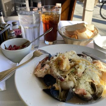 Cafe Vitale - Futti Linguine Frutta di Mare - Italian Near Me - Los Altos, California Cafe Vitale - Futti Linguine Frutta di Mare - Italian Near Me - Los Altos, California