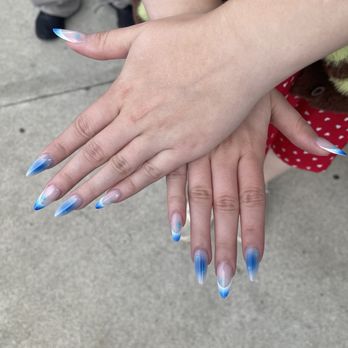 Roanoke Nail Salon - My nails! Inspo was a diff color but they followed my request perfectly. - Nail Salons Near Me - Roanoke, Virginia Roanoke Nail Salon - My nails! Inspo was a diff color but they followed my request perfectly. - Nail Salons Near Me - Roanoke, Virginia