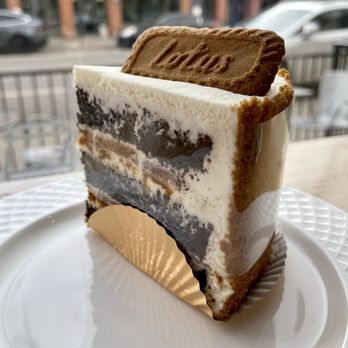 Born2Bake - Biscoff cake - Bakeries Near Me - Littleton, Colorado Born2Bake - Biscoff cake - Bakeries Near Me - Littleton, Colorado