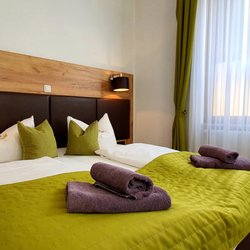 Weinhotel "Zum Grünen Kranz" - "Zum Grünen Kranz" Kleine Villa - Alte Schmiede
