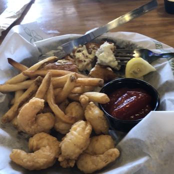 Beef 'O' Brady's - Cod and shrimp combo with straight fries - American Near Me - Brooksville, Florida