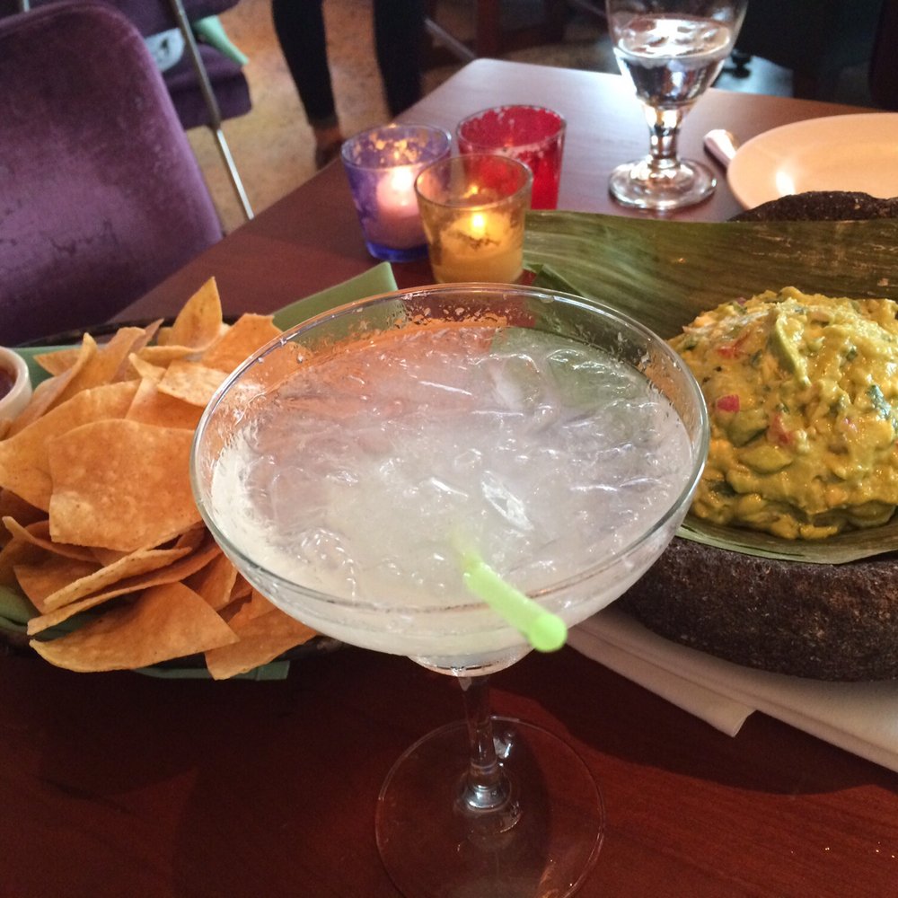 El Vez - Nachos, salsa (kinda thin) El Vez guacamole, and margarita - Mexican Near Me - Philadelphia, Pennsylvania