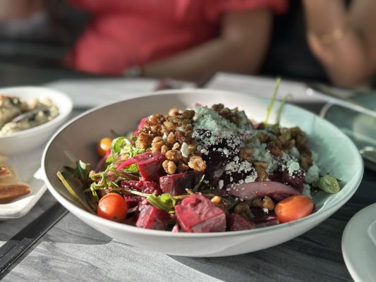 Lokanta Grill & Bar by null