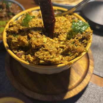 Lungi - Sura pittu - Cocktail Bars Near Me - New York, New York