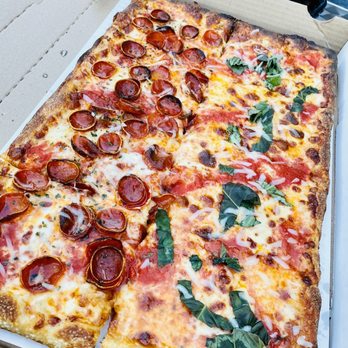 Good Pie - Pepperoni and cheese pizza - Pizza Near Me - Las Vegas, Nevada Good Pie - Pepperoni and cheese pizza - Pizza Near Me - Las Vegas, Nevada