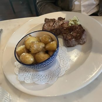 La Nouvelle - Steak dinner - French Near Me - Saint Augustine, Florida La Nouvelle - Steak dinner - French Near Me - Saint Augustine, Florida