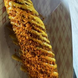 With cheddar cheese sprinkle and honey mustard sauce With cheddar cheese sprinkle and honey mustard sauce