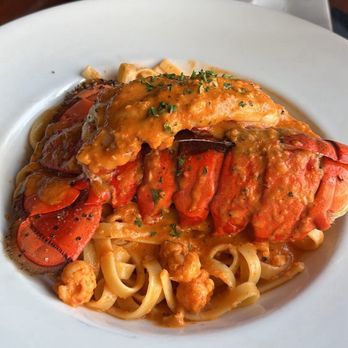 Leone's Italian - Lobster Fettuccine - Italian Near Me - Norfolk, Virginia