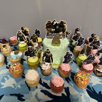 Cupcake and Things Bakery - Bakeries Near Me - Kapolei, Hawaii Cupcake and Things Bakery - Bakeries Near Me - Kapolei, Hawaii