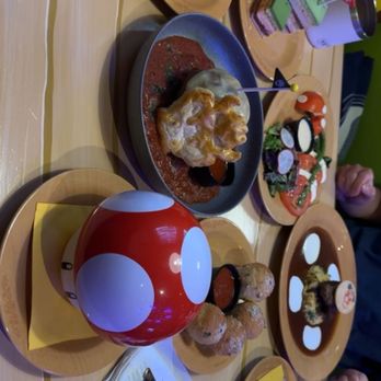 Toadstool Cafe - Cafes Near Me - Universal City, California