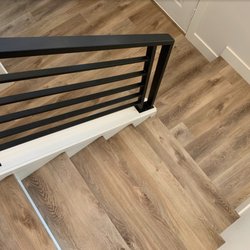 The Supreme Floors - Modern Vinyl Stairs Installation