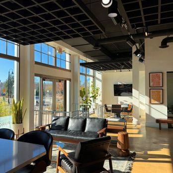 Envision Capital - Inside our Wayzata office - Mortgage Lenders Near Me - Wayzata, Minnesota