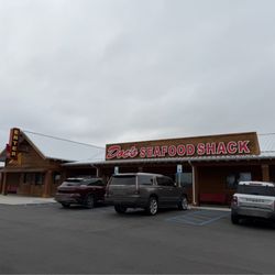 Doc’s Seafood Shack - Outside