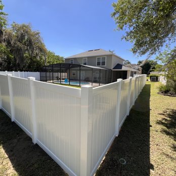 Trueline Constructors - White Vinyl Privacy - Fences & Gates Near Me Trueline Constructors - White Vinyl Privacy - Fences & Gates Near Me