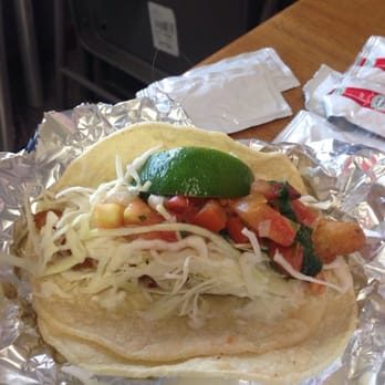Del Taco - Huge black hair that was in my fish taco! Thank gosh I saw it when I was squeezing my lime in! I have blonde hair! - Mexican Near Me - Irvine, California