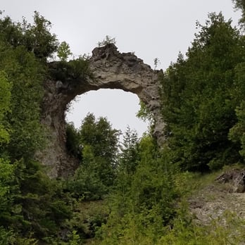 Arch Rock - the arch - Landmarks & Historical Buildings Near Me