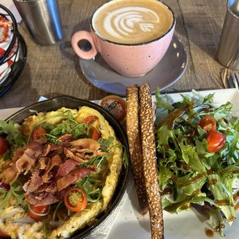 Chillax Coffee - Coffee & Tea Near Me - Richmond Hill, Ontario Chillax Coffee - Coffee & Tea Near Me - Richmond Hill, Ontario