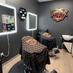 Vintage Parlor Barber Studio