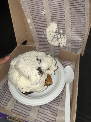 Insomnia Cookies by null